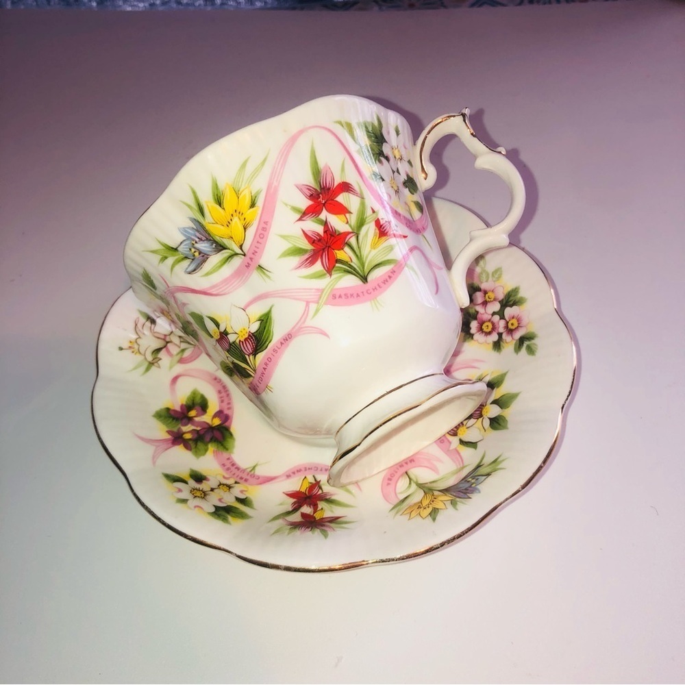Royal Albert Canada Emblem Teacup - “ Our Emblems Dear” fluted teacup-